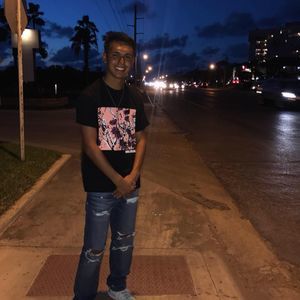 Meet your Posher, Zach